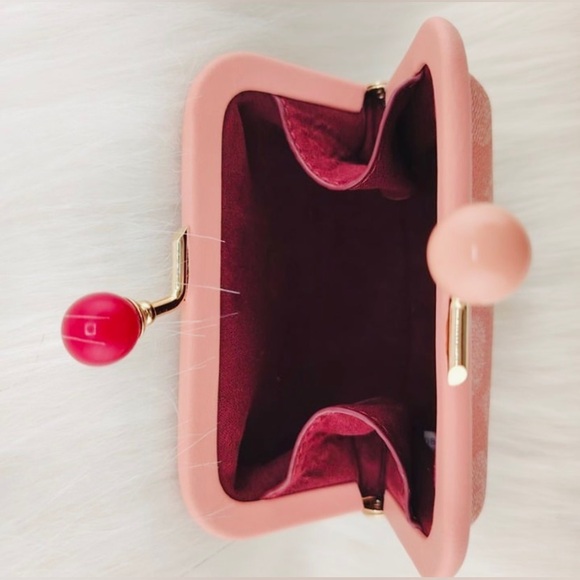 COACH NORA KISSLOCK CARD CASE IN SIGNATURE CANVAS C1708 IM/CANDY PINK - Picture 7 of 7